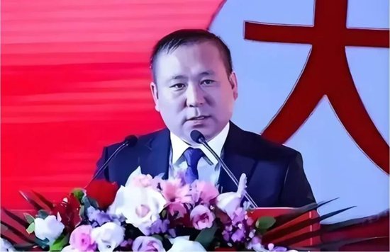 中国十大股票配资公司 大窑“易主”：创始人王庆东卸任，公司资本化再提速，或已进入IPO冲刺期？